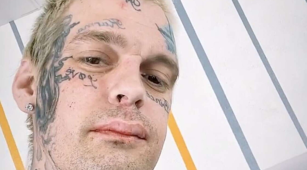 Negatief Rapper Media Usa, morto Aaron Carter: rapper 34enne trovato senza vita in casa