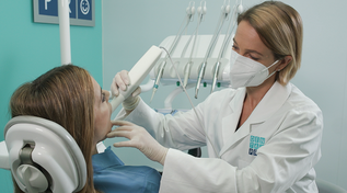 Il dentista diventa hi-tech: l&rsquo;immagine della bocca viene acquisita in 3D  &nbsp;