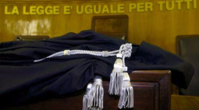 magistrati giudici toghe processo processi tribunale magistrato giudice toga