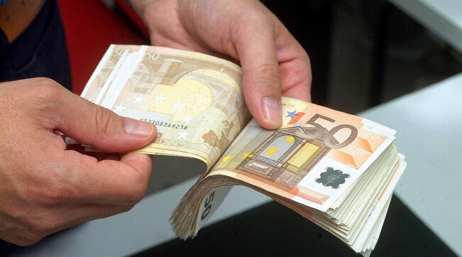 contante contanti soldi cash