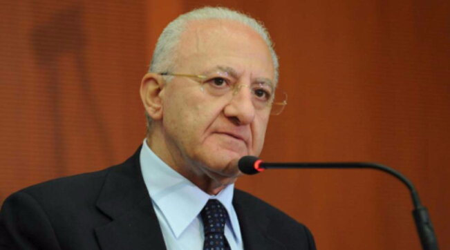 vincenzo de luca campania regionali