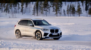 Carburanti del futuro: Idrogeno per BMW e Biodiesel per Mazda