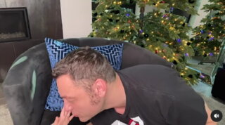 Tiziano Ferro e il "videobombing" della figlia Margherita: "La mia piccola star"