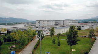 Messina Denaro in carcere a L'Aquila, l'oncologo: "E' molto grave, il tumore avanza"