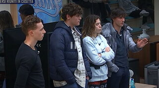 Ad "Amici 22" i colpevoli di Capodanno rientrano in casetta