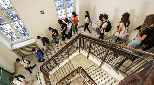 studenti scuola liceo Dad classe aula