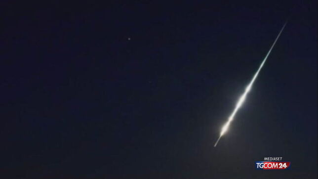 Un meteorite grande come un bus ha sfiorato la Terra