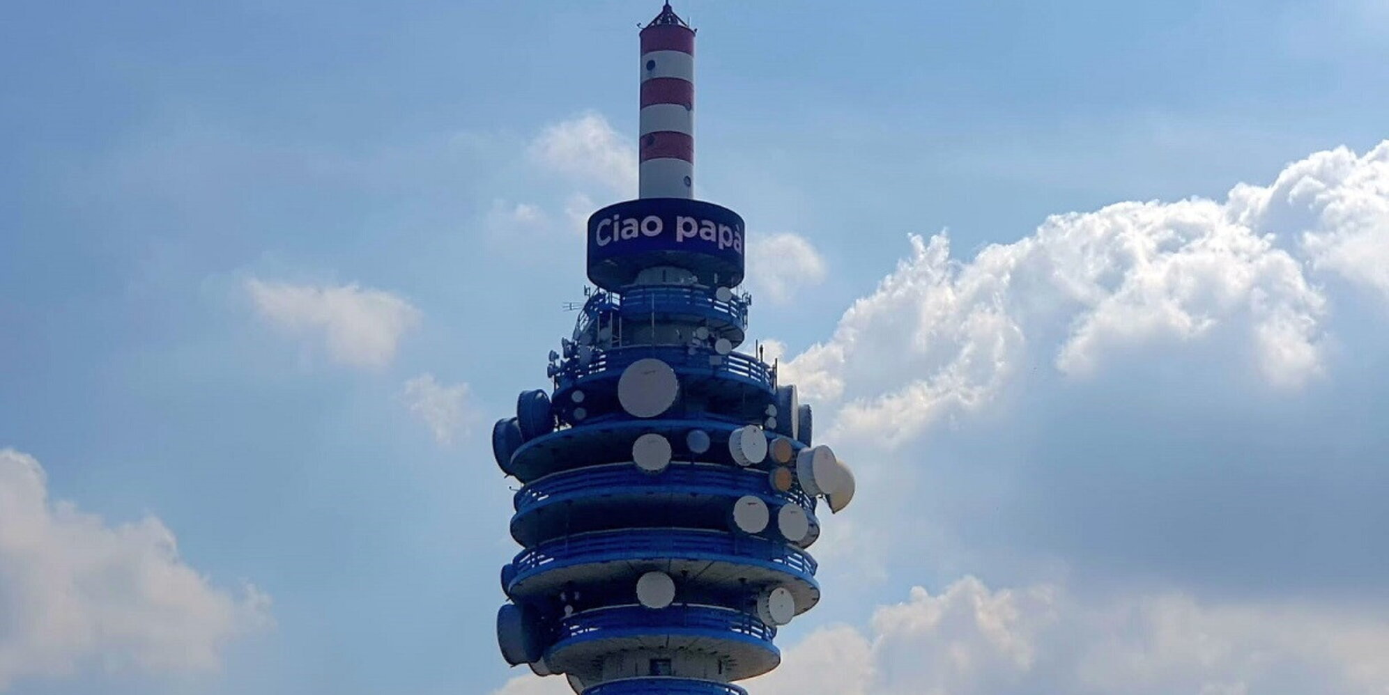 Silvio Berlusconi morto, Torre Mediaset