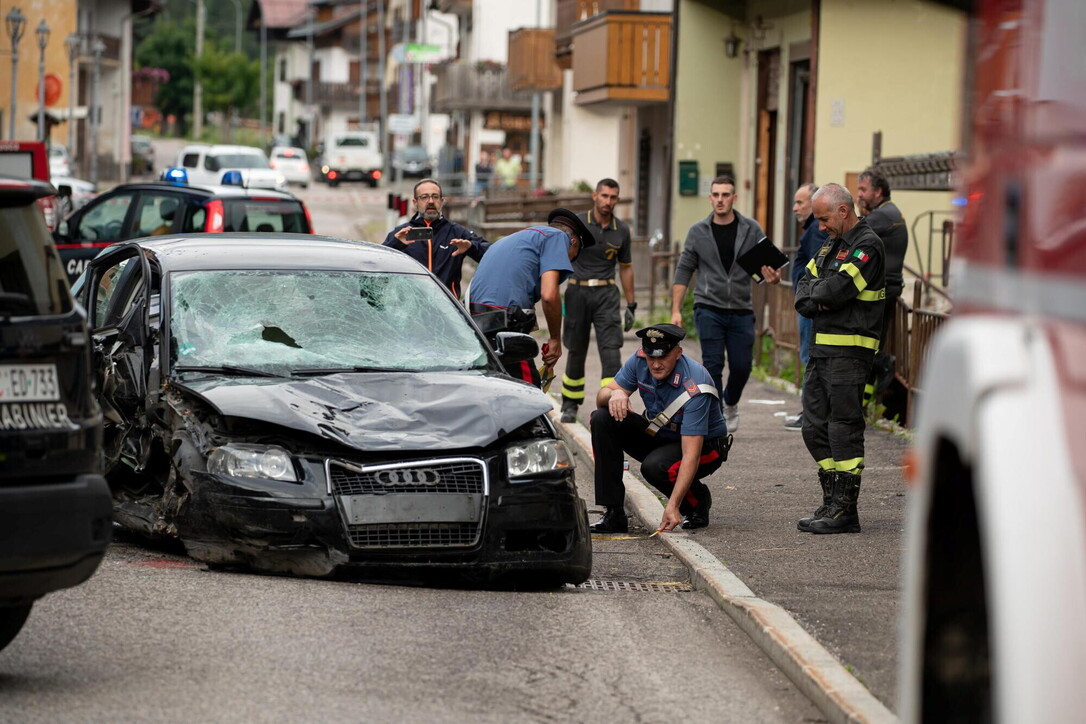 santo-stefano-di-cadore-belluno-auto-investe-famiglia-3-morti