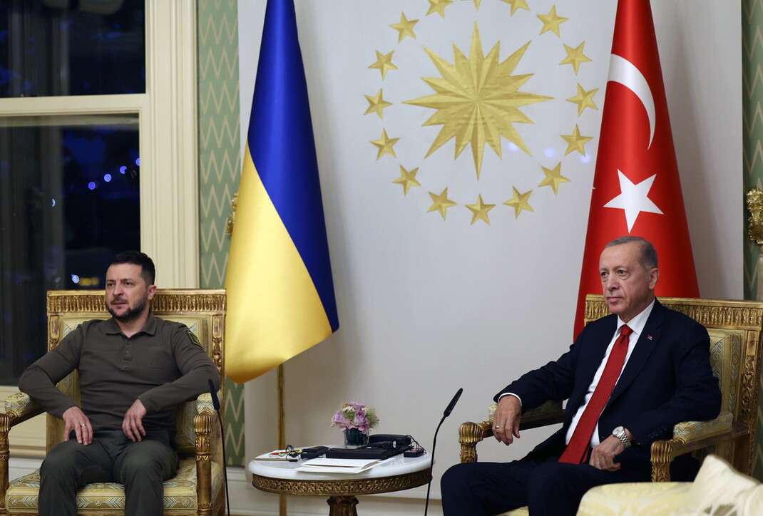 Fotogallery - Zelensky vede Erdogan: l'incontro a Istanbul - foto 6