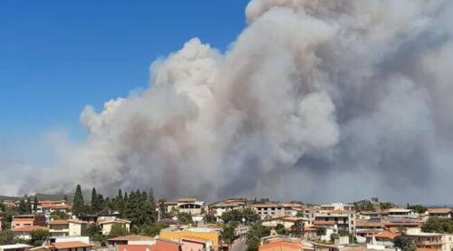Calonge Incendi Incendi in Sardegna: il Sud verso lo stato di calamità