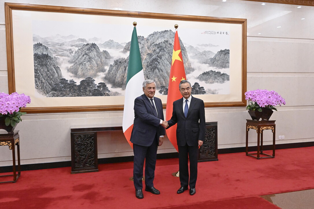 Tajani in Cina, bilaterale con il ministro degli Esteri Wang - foto 26