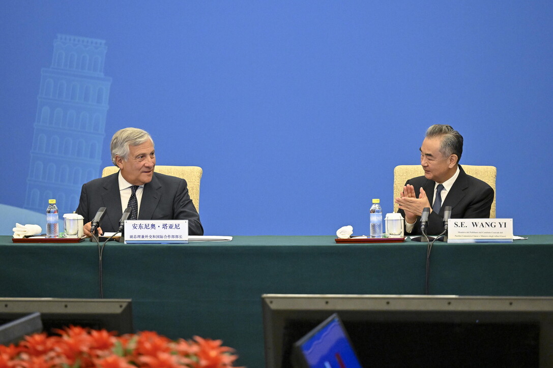 Tajani in Cina, bilaterale con il ministro degli Esteri Wang - foto 36