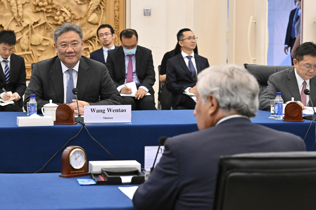 Tajani in Cina, bilaterale con il ministro degli Esteri Wang - foto 17