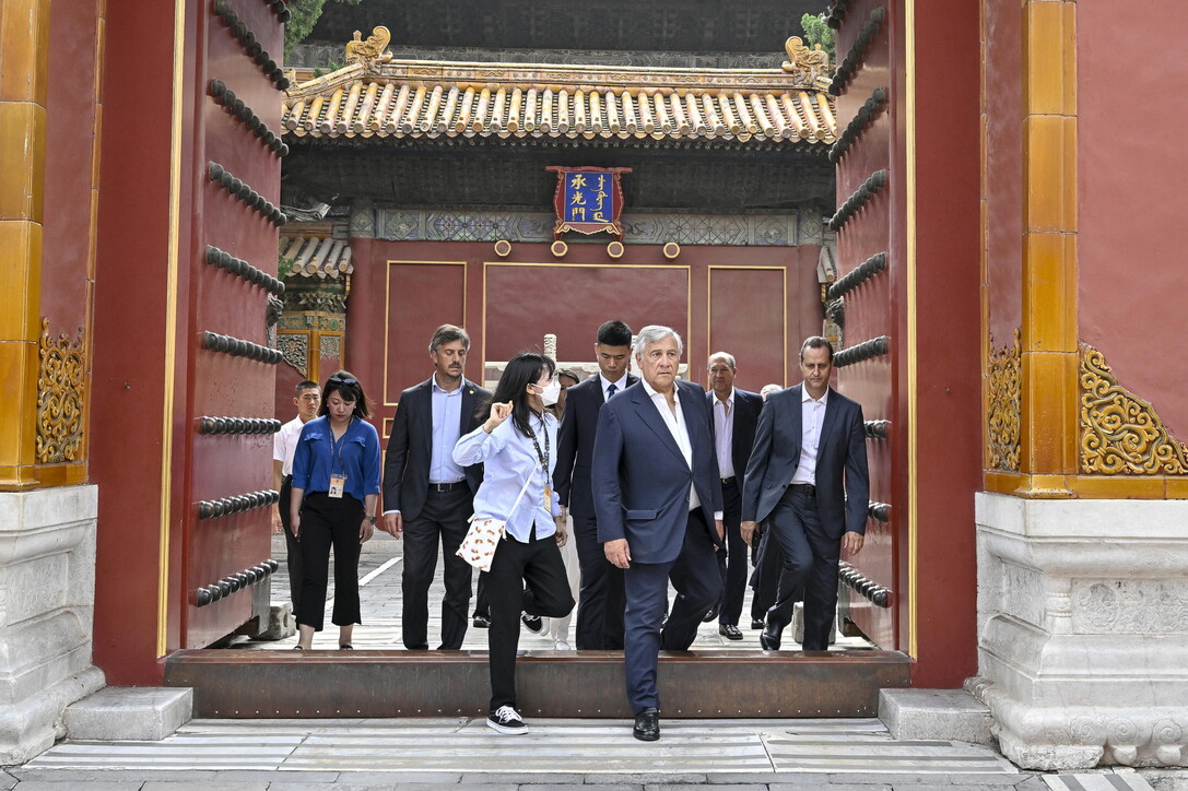 Tajani in Cina, bilaterale con il ministro degli Esteri Wang - foto 3