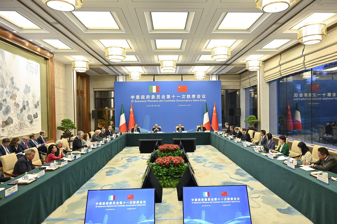 Tajani in Cina, bilaterale con il ministro degli Esteri Wang - foto 35