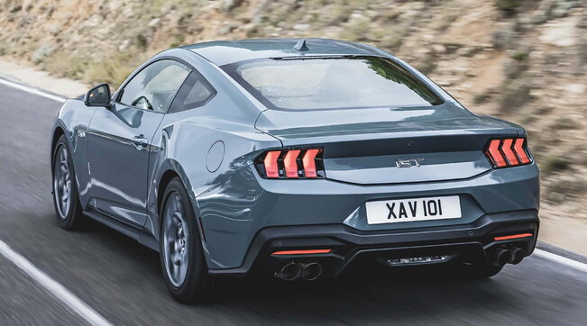 Ford Mustang: İtalyan pazarı için donanımlar ve fiyat listesi - fotoğraf 4