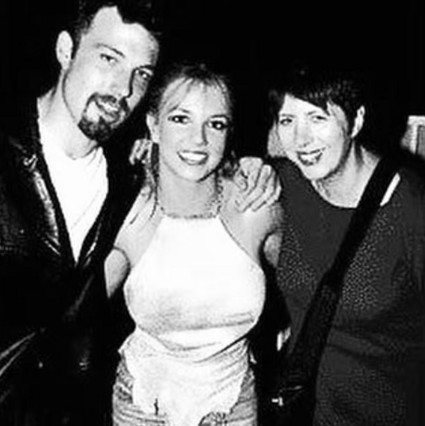Britney Spears babasıyla olan davayı uzlaştırdı