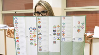 Regionali Sardegna, chiusi i seggi: luned&igrave; lo spoglio | Affluenza definitiva in lieve calo al 52,4% (53,09% nel 2019)