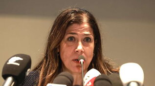 Sardegna, Todde: "M5s-Pd unica strada percorribile | Ai manganelli rispondiamo con le matite" | Meloni-Tajani-Salvini: nessun calo per il centrodestra