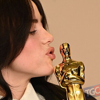 Billie Eilish üçüncü albümü “Hit Me Hard and Soft”u yayınladı