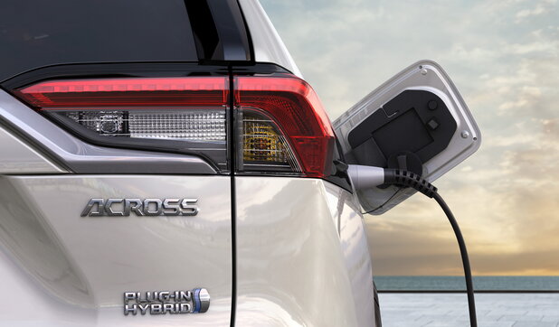 İşte yeni Suzuki Across Plug-in.