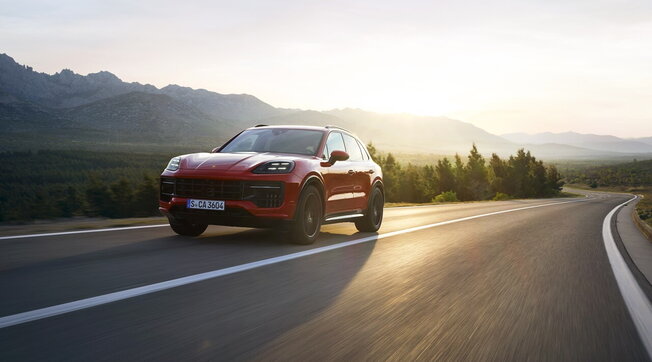 Porsche Cayenne GTS SUV ve Coupé'nin haberleri.
