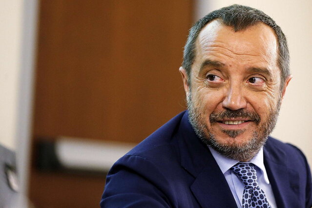 Gazeteci Franco Di Mare hayatını kaybetti