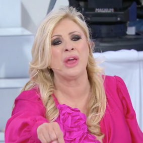 “Erkekler ve Kadınlar”, Maria De Filippi Pierpaolo'yu savunuyor