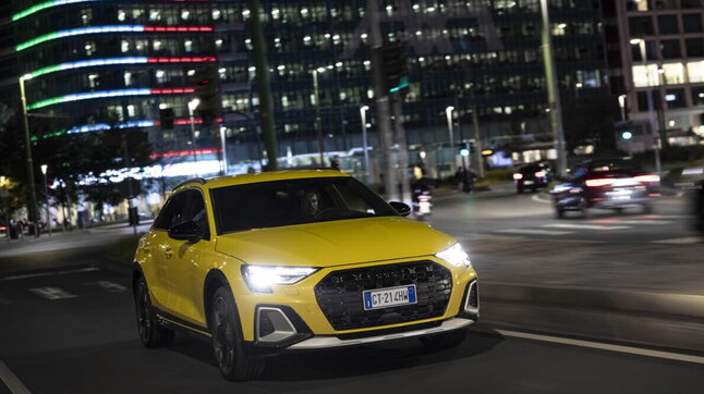 Yeni Audi A3 allstreet'i sürdük