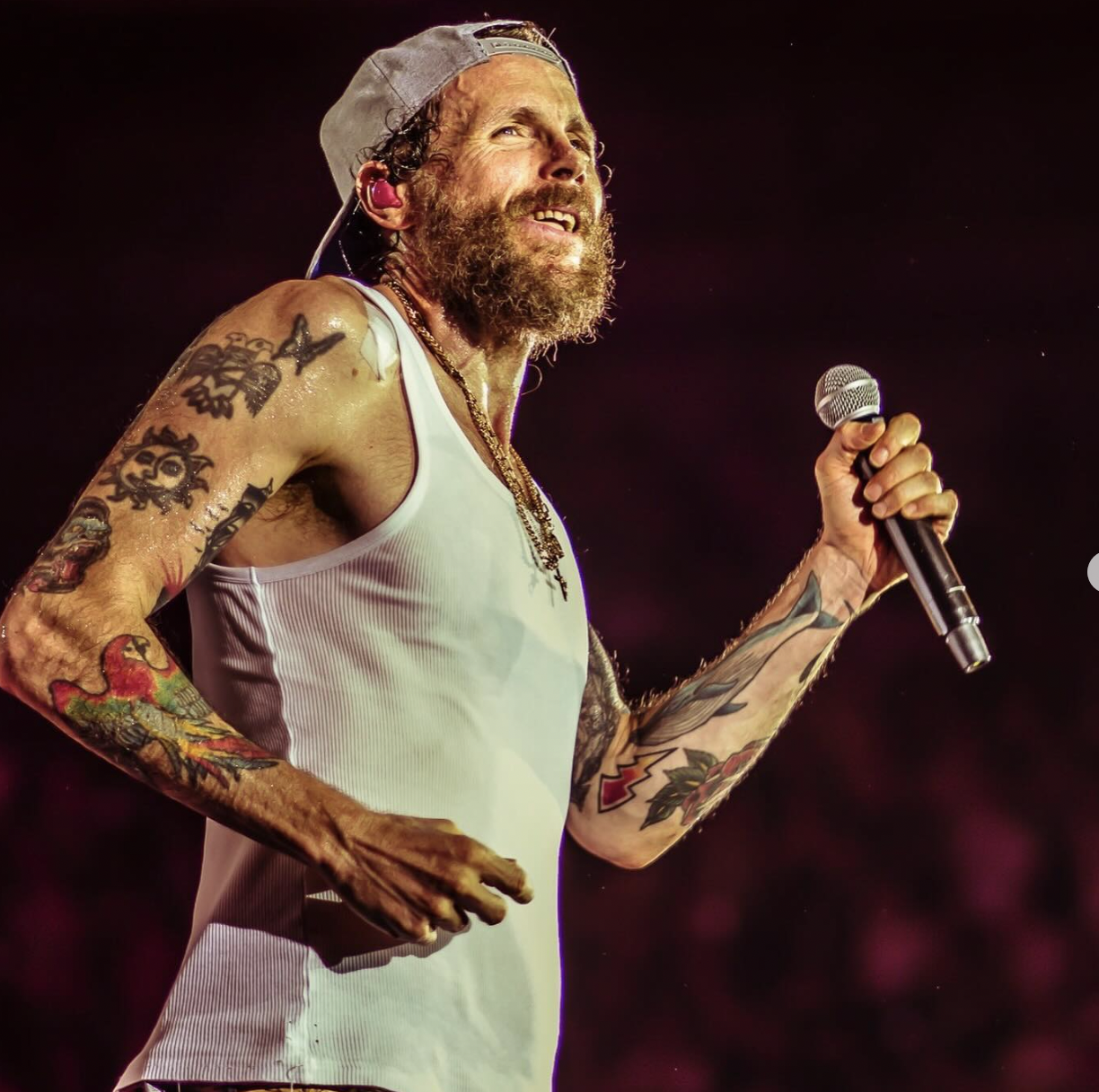  Jovanotti annuncia il tour nei palazzetti per il 2025 Bildidee 