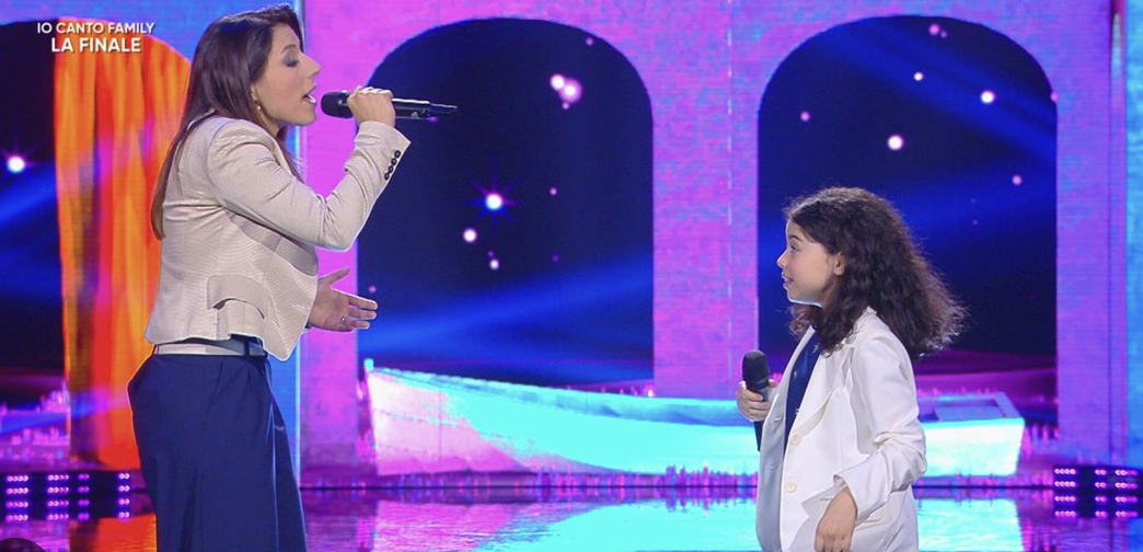“Io Canto Ailesi”, Carlotta ve annesi Erika kazandı