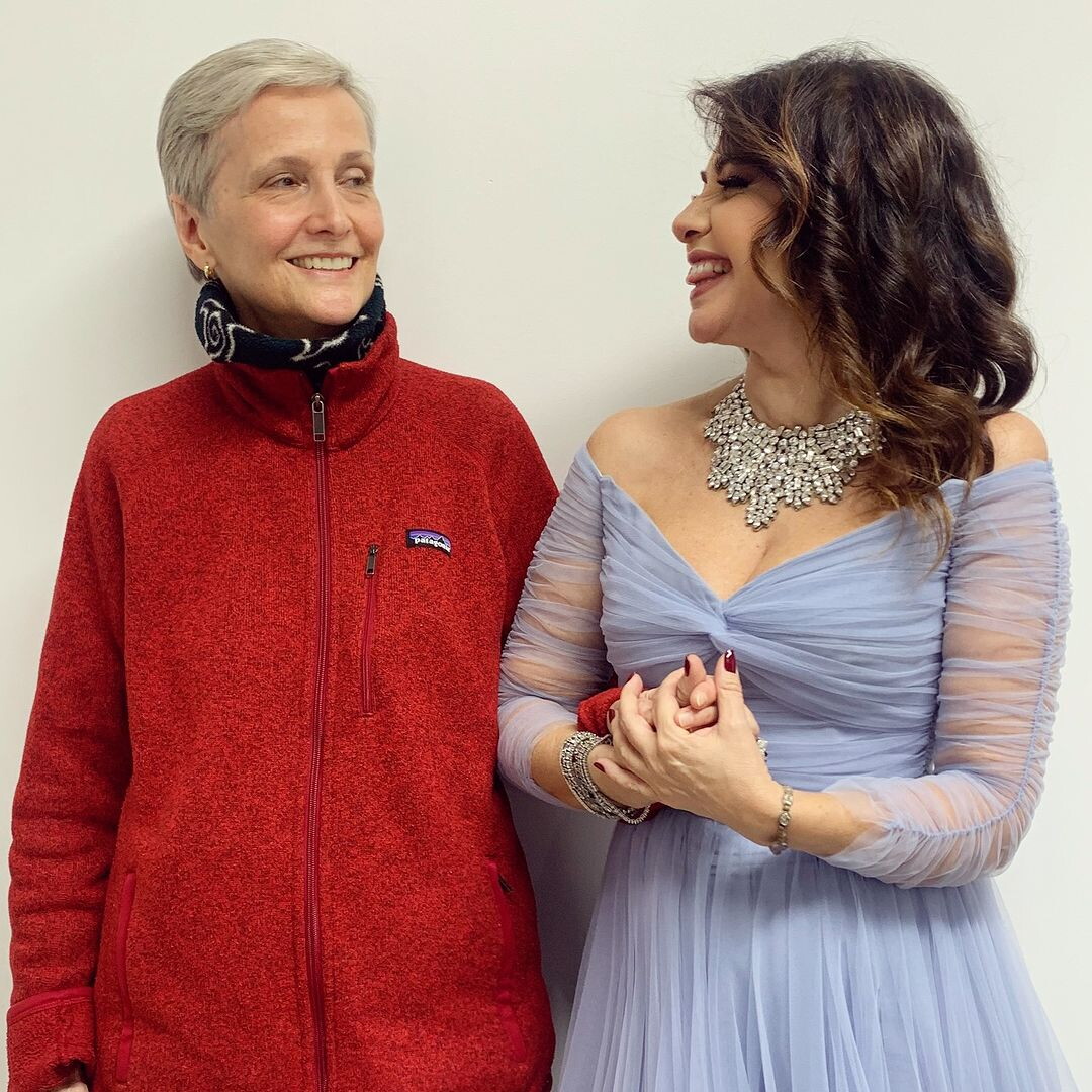 Cristina D'Avena, Alessandra Valeri Manera'yı anıyor