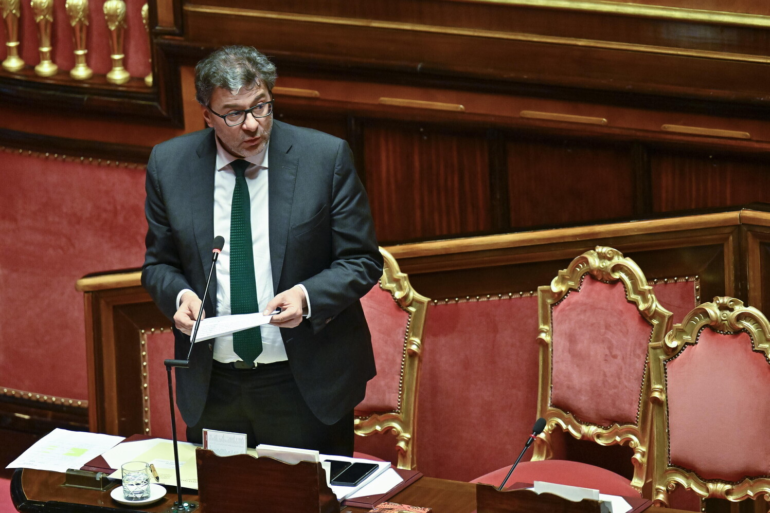 Manovra, Giorgetti: “Rivendico atteggiamento prudente, ha premiato”
