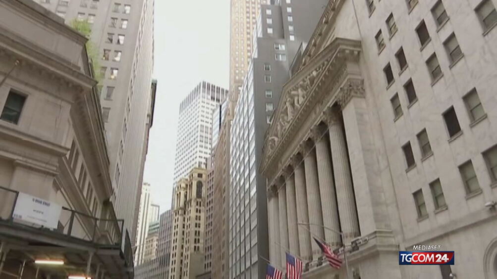 Dazi Usa, Trump agli americani: “Non siate deboli e non abbiate paura” | Borse europee ancora in rosso: Piazza Affari -5,18%