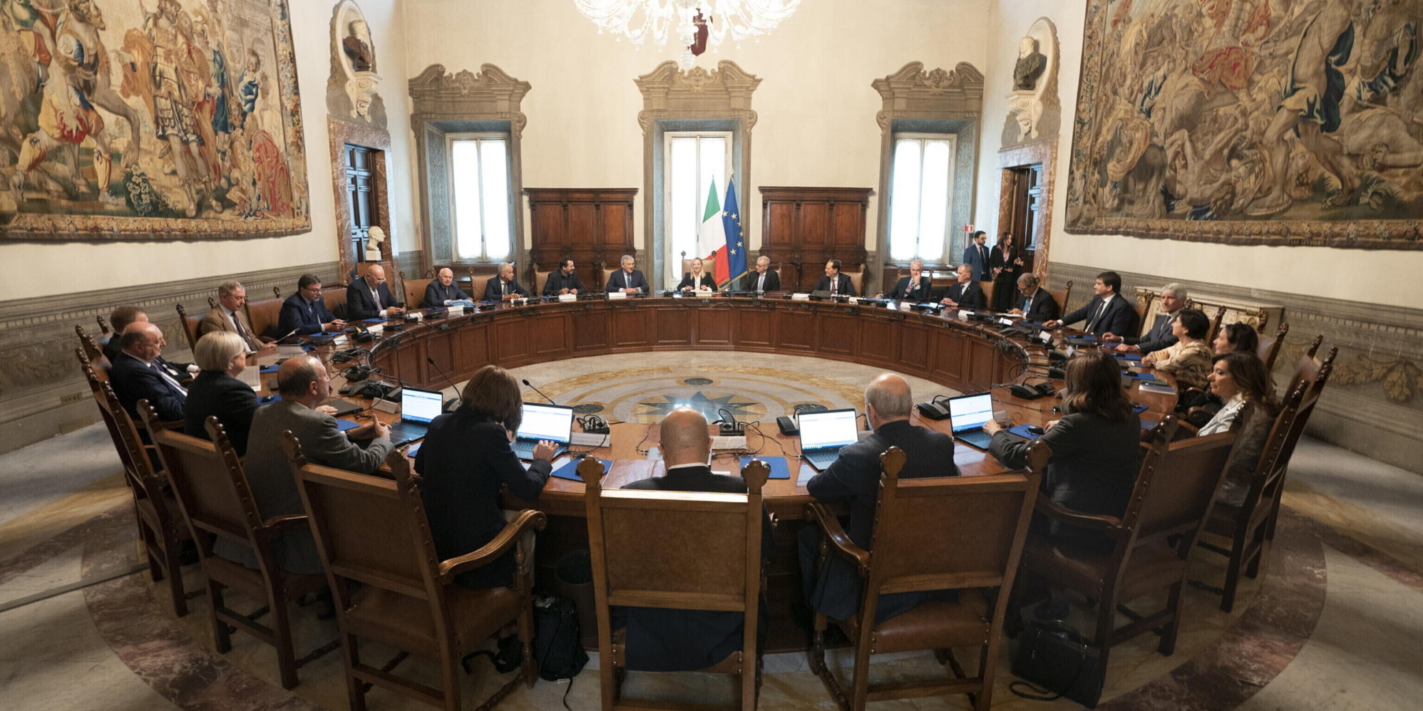 Def, via libera del Cdm al nuovo documento sui conti pubblici