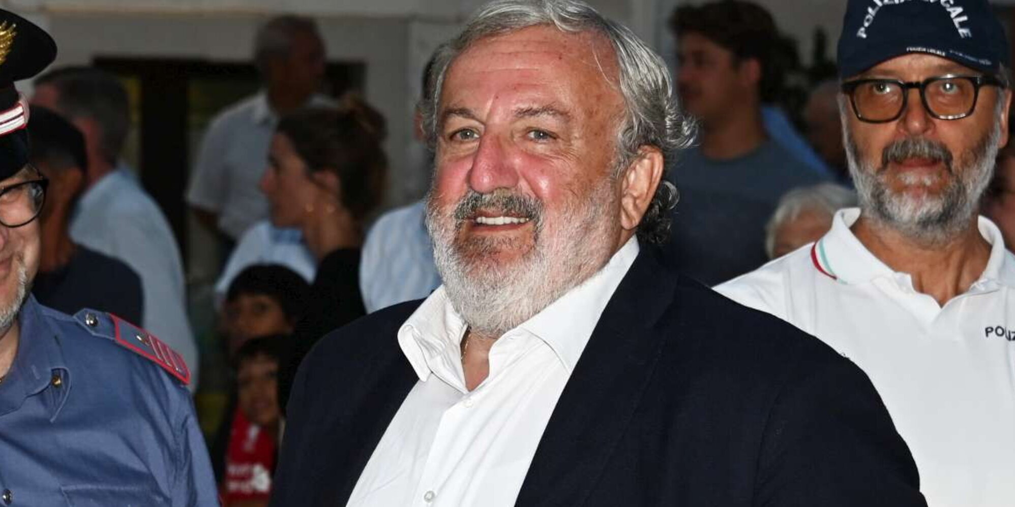 Il governatore della Puglia Michele Emiliano sarà padre a 66 anni