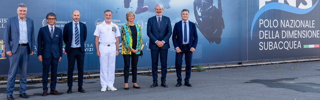 https://img-prod.tgcom24.mediaset.it/images/2025/07/14/173345394-24d99d0d-3548-48c2-b89c-e52a6e3be4b0.jpg