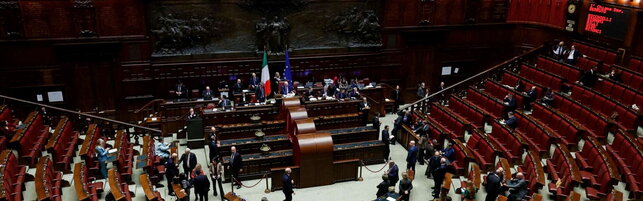 https://img-prod.tgcom24.mediaset.it/images/2025/07/16/191702638-98b80fa8-d687-43f5-bed6-2d61acbec823.jpg