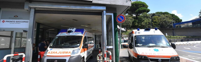 Recoaro Terme (Vicenza), un pulmino con disabili a bordo esce di strada: 7 feriti