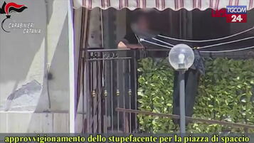 https://img-prod.tgcom24.mediaset.it/images/2025/07/22/082720885-10a836b1-852a-40af-b798-e7c7d36532dc.jpg