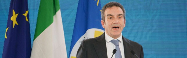 https://img-prod.tgcom24.mediaset.it/images/2025/07/31/180019898-c3a9a170-80e7-449f-87d4-ad24cd8e6dfa.jpg