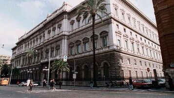 https://img-prod.tgcom24.mediaset.it/images/2025/08/06/065442751-de42d0cb-1743-4539-addb-1649d19d8fc2.jpg