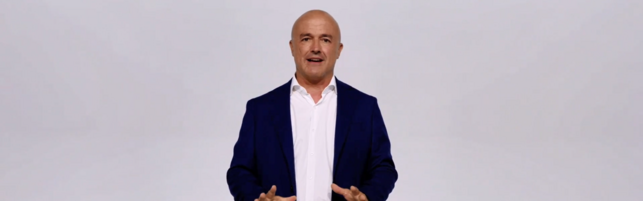 https://img-prod.tgcom24.mediaset.it/images/2025/08/11/175706220-b87222dd-ad26-43b3-b7c3-c38859690ae5.png