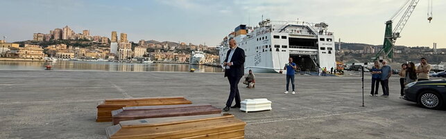 https://img-prod.tgcom24.mediaset.it/images/2025/08/17/062311928-faad6260-5f73-44ce-b6ef-c7e6f83dd2c4.jpg