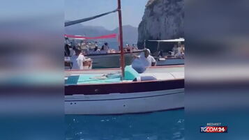 https://img-prod.tgcom24.mediaset.it/images/2025/08/18/163050093-1f53c4b0-1614-4050-83e4-31d9f746367d.jpg