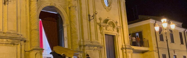 https://img-prod.tgcom24.mediaset.it/images/2025/08/20/080417891-56f43567-29f1-4a6b-bbd4-2001742ae778.jpg