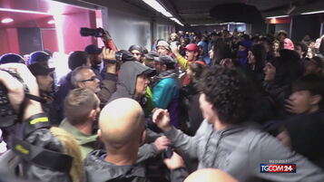 Negli scontri a Milano anche i "maranza" con anarchici e antagonisti