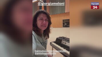 https://img-prod.tgcom24.mediaset.it/images/2025/10/02/095336192-e225647b-55d2-45ed-923a-9ce648077460.jpg