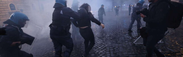 https://img-prod.tgcom24.mediaset.it/images/2025/10/04/181551697-a6d27d5d-b425-4086-bbc5-c700be21e6ba.jpg